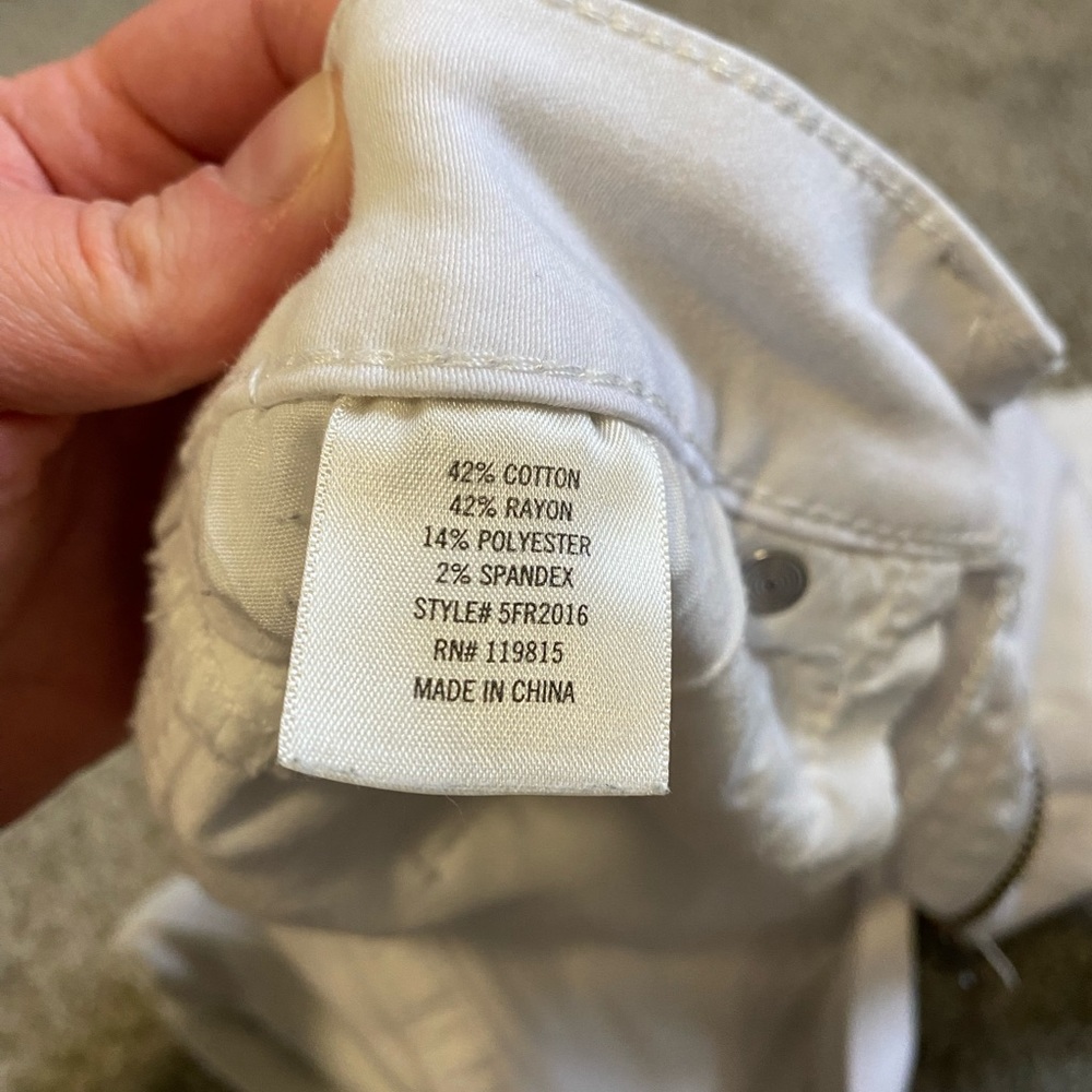 White Shorts - Picture 4 of 4